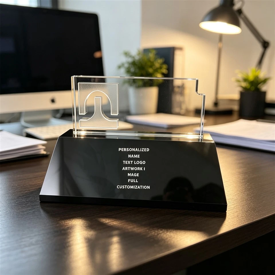 Trophy Crystal pèsonalize ak baz nwa